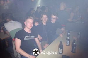 back to the 90s 2000 meets soccerparty 30032024 14 20240331