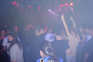 blau in den sommer 14 20230514