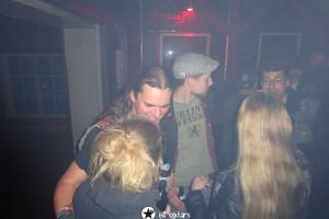 blau in den sommer 16 20230514