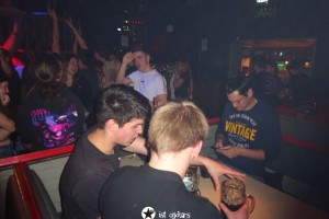 blau in den sommer 26 20230514