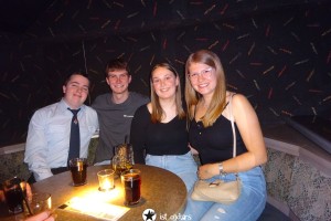 blau in den sommer 34 20230514