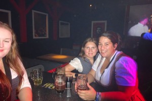 oktoberfest bierparty 26 20230926