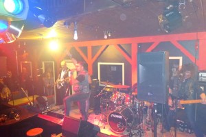 outtake and wired up live 12 20221002