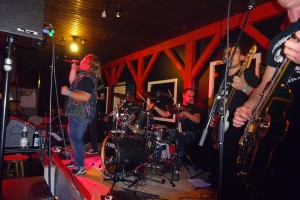 outtake and wired up live 44 20221002