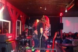 outtake and wired up live 32 20231024