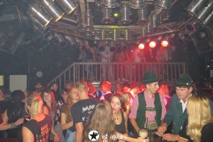 revivalparty 10 20161030